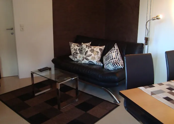 Kallista 2 Apartment *